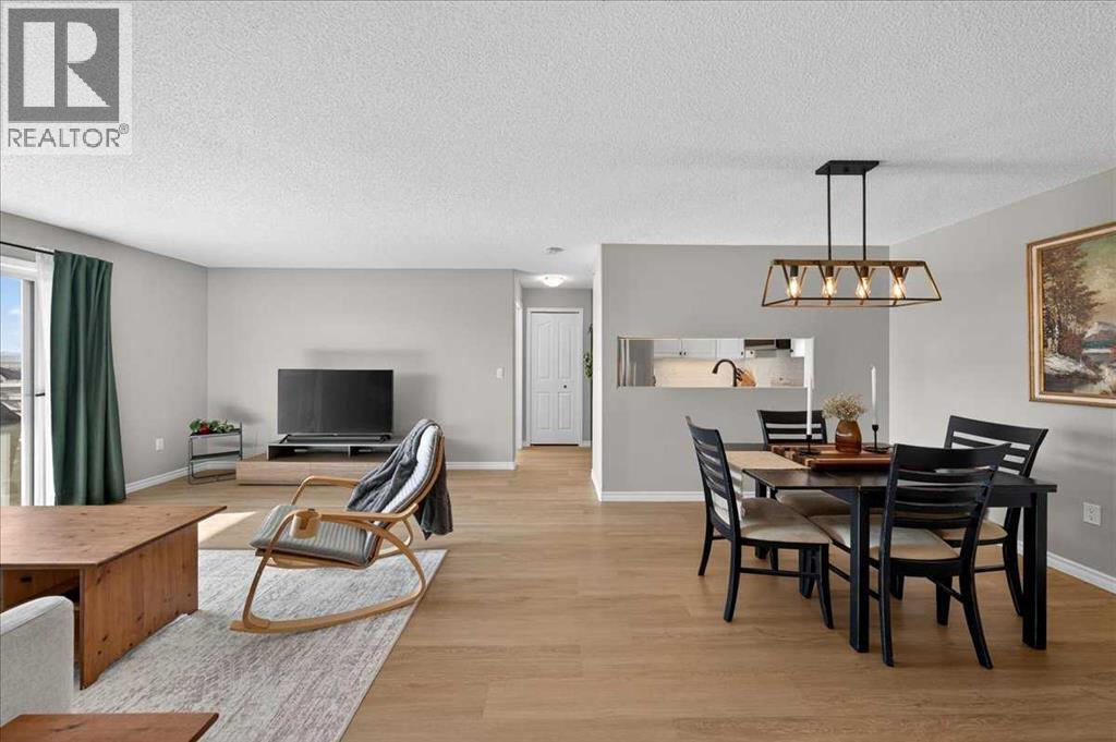 3305, 3000 Tuscarora Manor Nw, Calgary, Alberta  T3L 2J9 - Photo 3 - A2285915