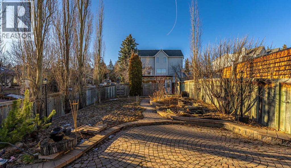 5503 Strathcona Hill Sw, Calgary, Alberta  T3H 1S2 - Photo 33 - A2284461