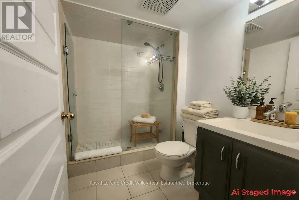 904 - 215 Queen Street E, Brampton, Ontario  L6W 0A9 - Photo 8 - W12791932