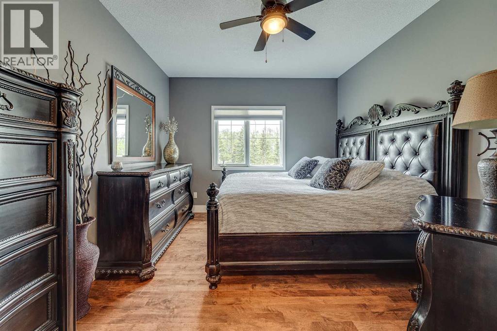 4300 Memorial Trail, Sylvan Lake, Alberta  T4S 0R1 - Photo 30 - A2286803