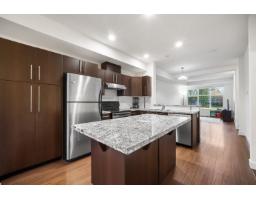 29 18199 70 AVENUE, Surrey, British Columbia