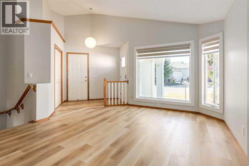 44 Citadel Manor Nw, Calgary, Alberta  T3G 3Y3 - Photo 6 - A2285949