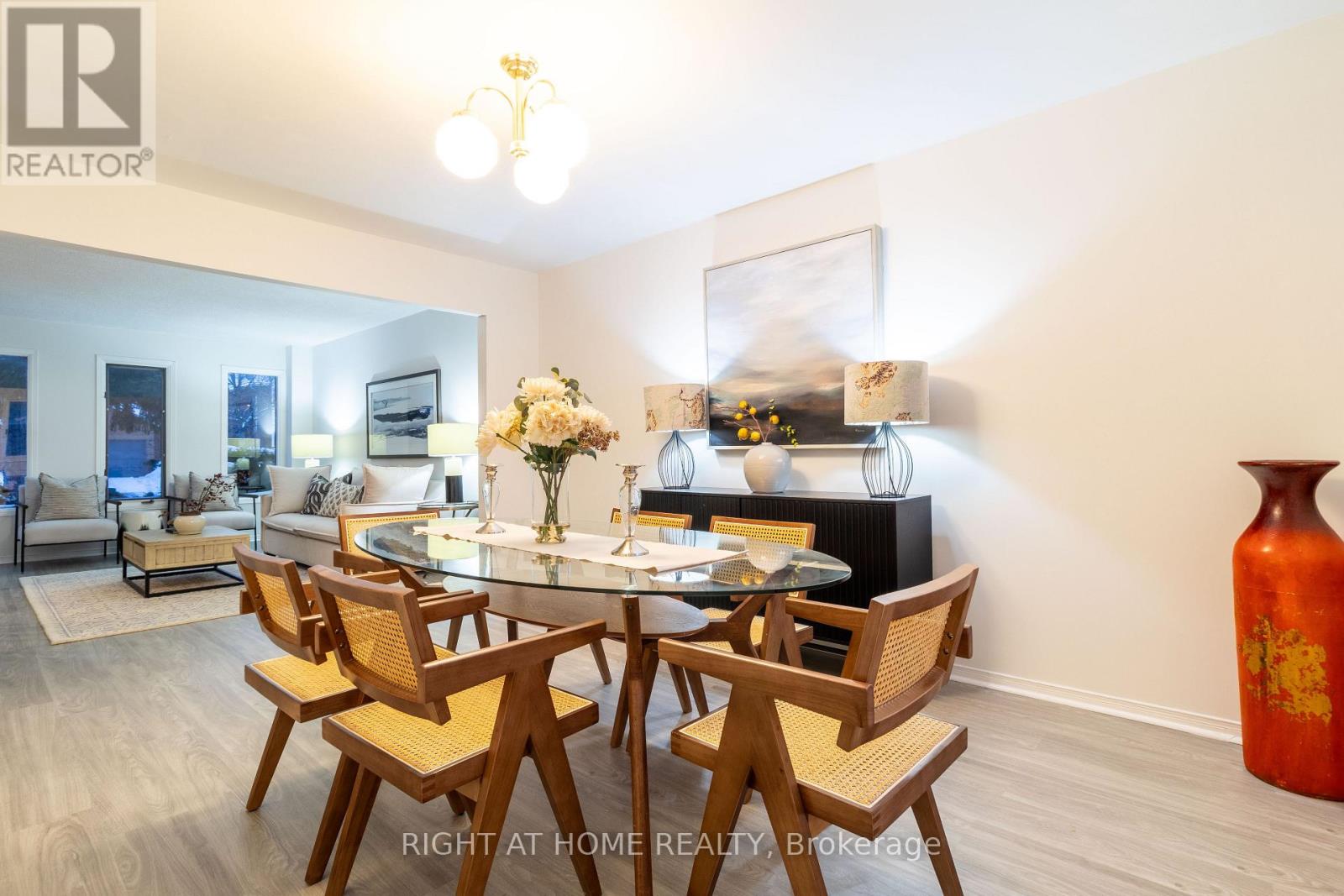 1686 Major Oaks Road, Pickering, Ontario  L1X 1X1 - Photo 10 - E12791930