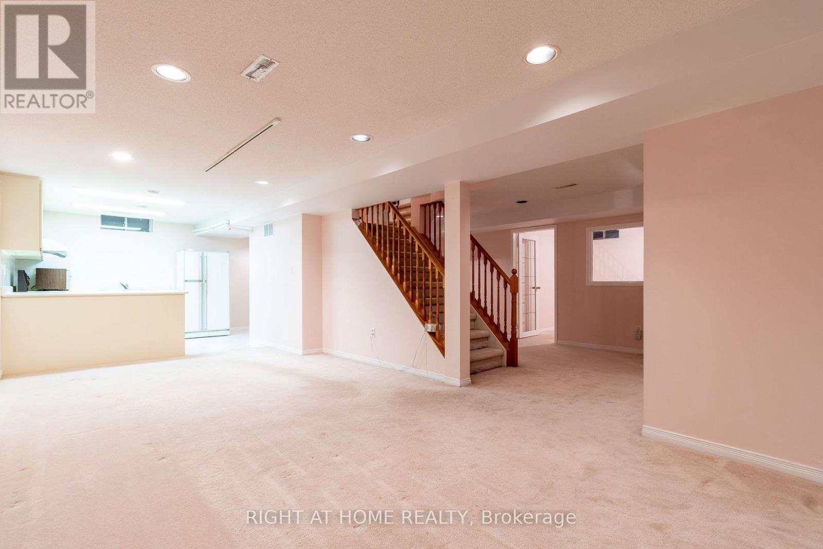 1686 Major Oaks Road, Pickering, Ontario  L1X 1X1 - Photo 24 - E12791930