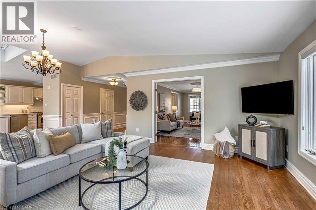 428 Hendrie Avenue, Burlington, Ontario  L7T 1E2 - Photo 15 - 40804632