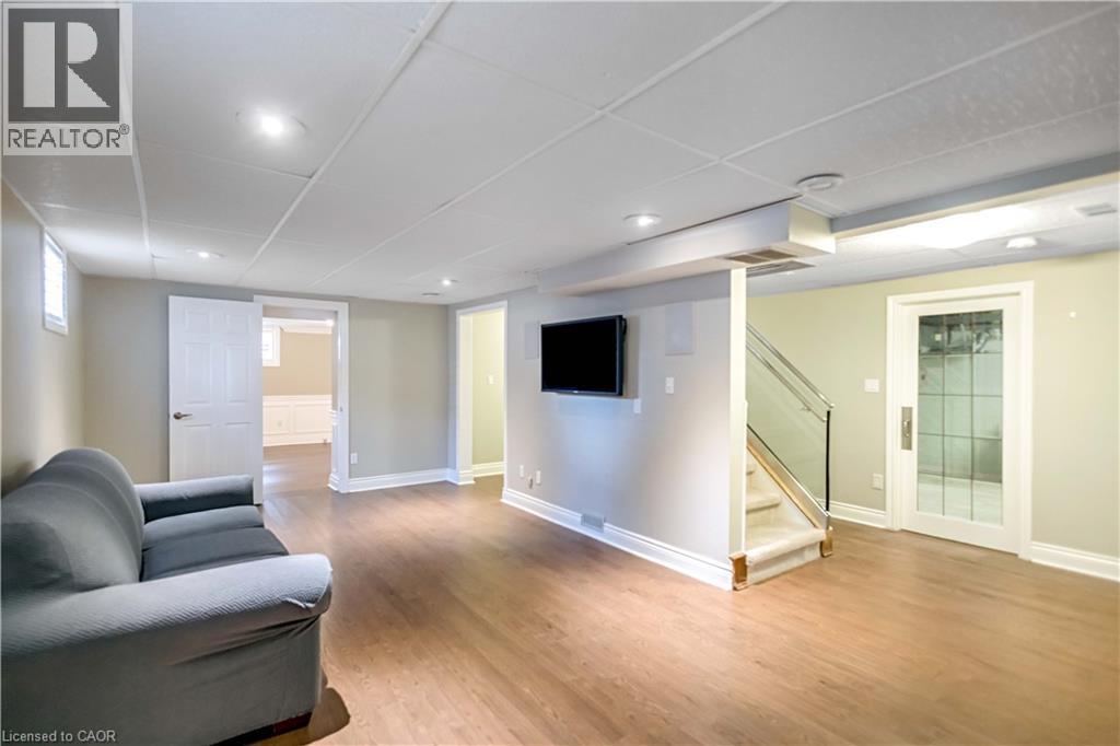 428 Hendrie Avenue, Burlington, Ontario  L7T 1E2 - Photo 23 - 40804632