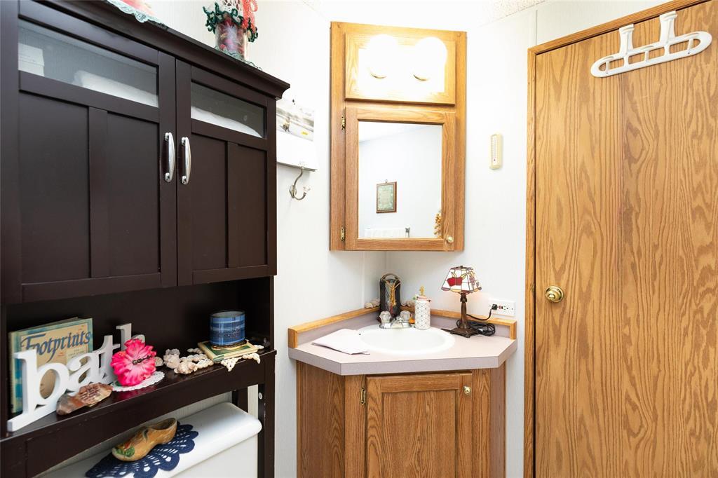 28 Aspen Estate Road, Steinbach, Manitoba  R5G 2J7 - Photo 26 - 202602693