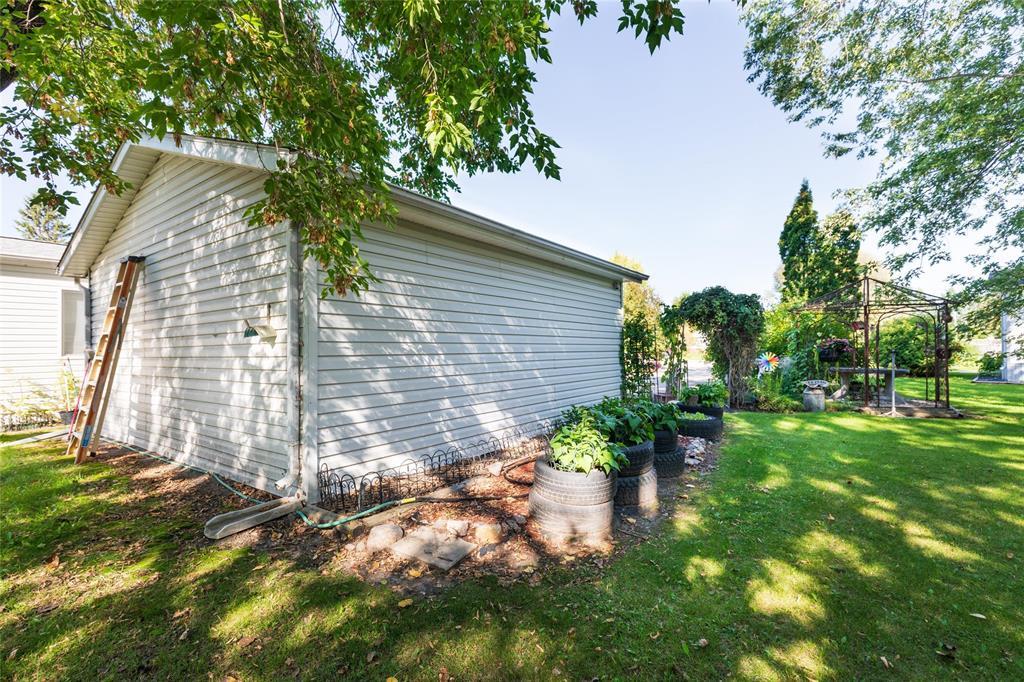 28 Aspen Estate Road, Steinbach, Manitoba  R5G 2J7 - Photo 46 - 202602693