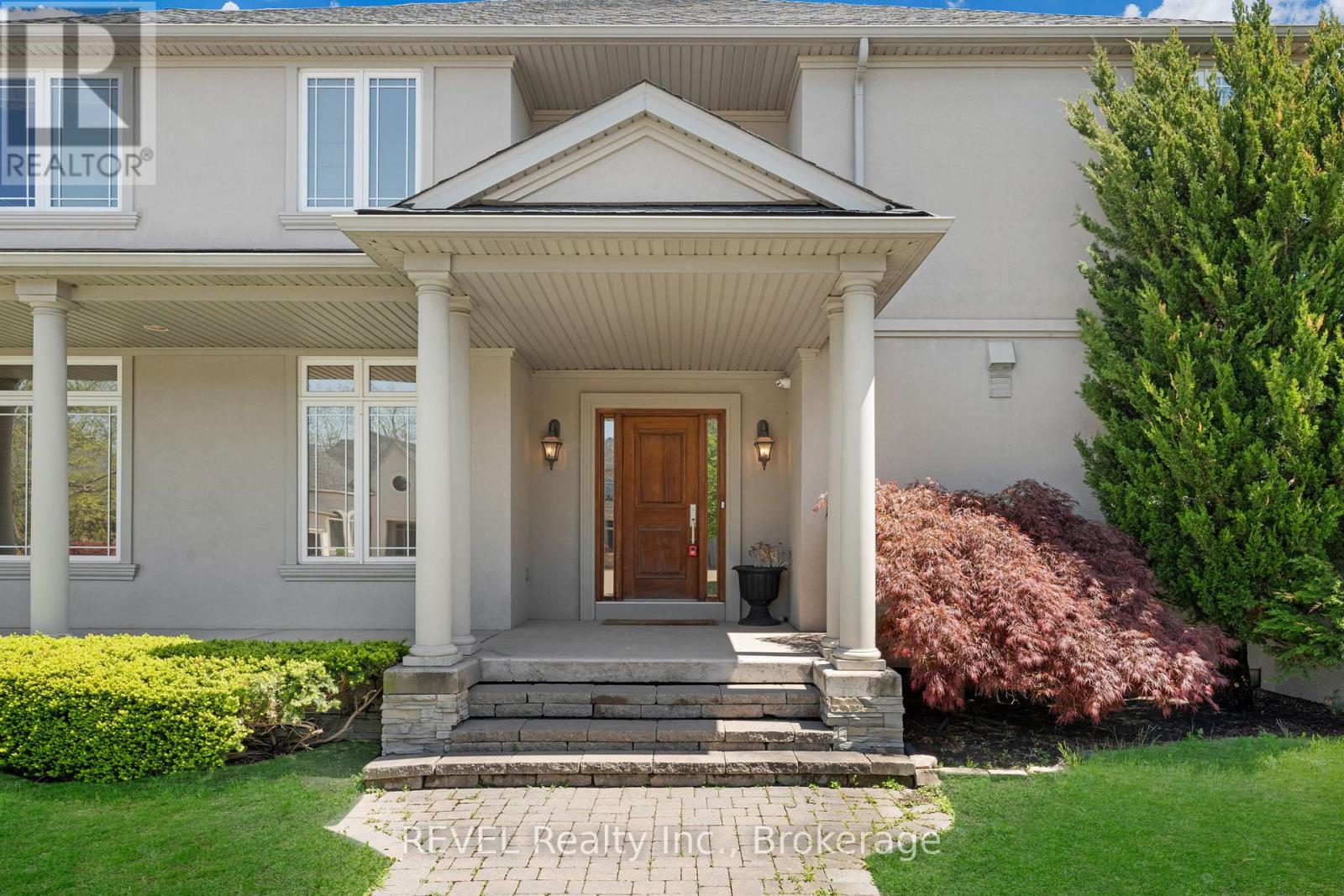 30 Maracay Way, St. Catharines, Ontario  L2W 1C4 - Photo 4 - X12791952