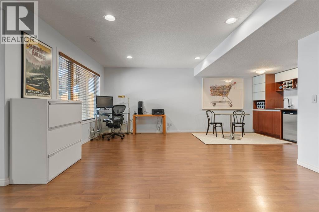 153 Crestridge Way Sw, Calgary, Alberta  T3B 5Z3 - Photo 36 - A2283540