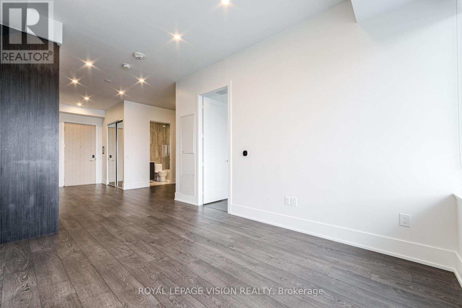 1902 - 480 Front Street W, Toronto, Ontario  M5V 0V6 - Photo 15 - C12791944