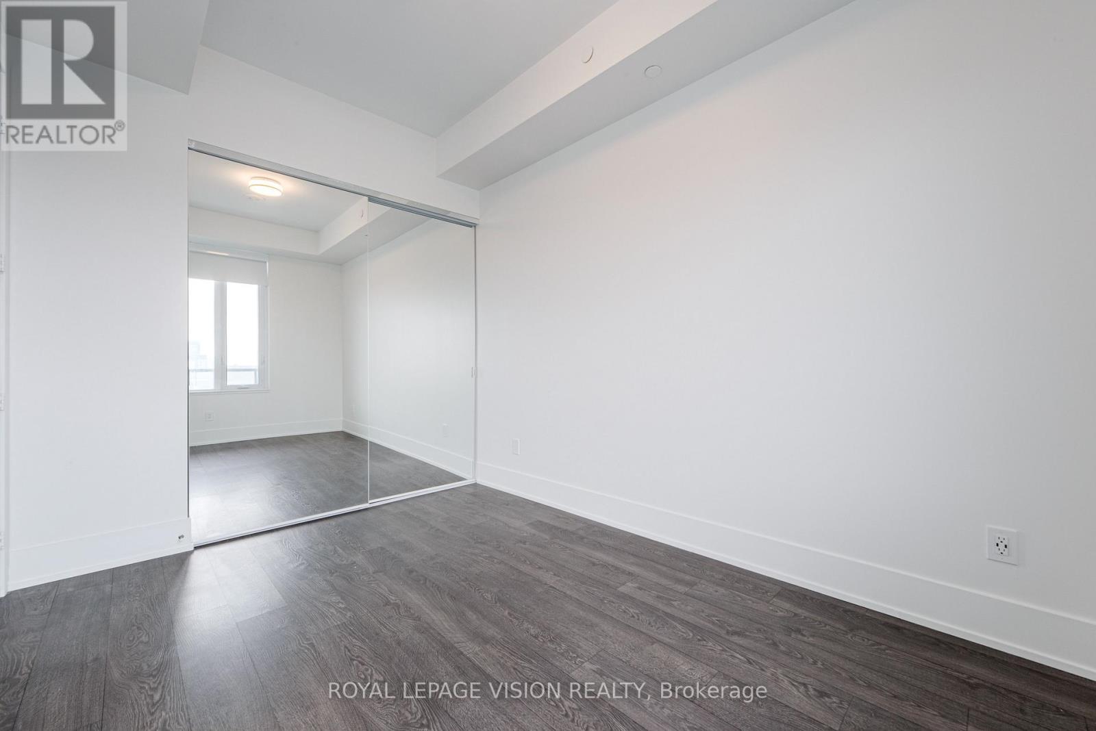 1902 - 480 Front Street W, Toronto, Ontario  M5V 0V6 - Photo 18 - C12791944