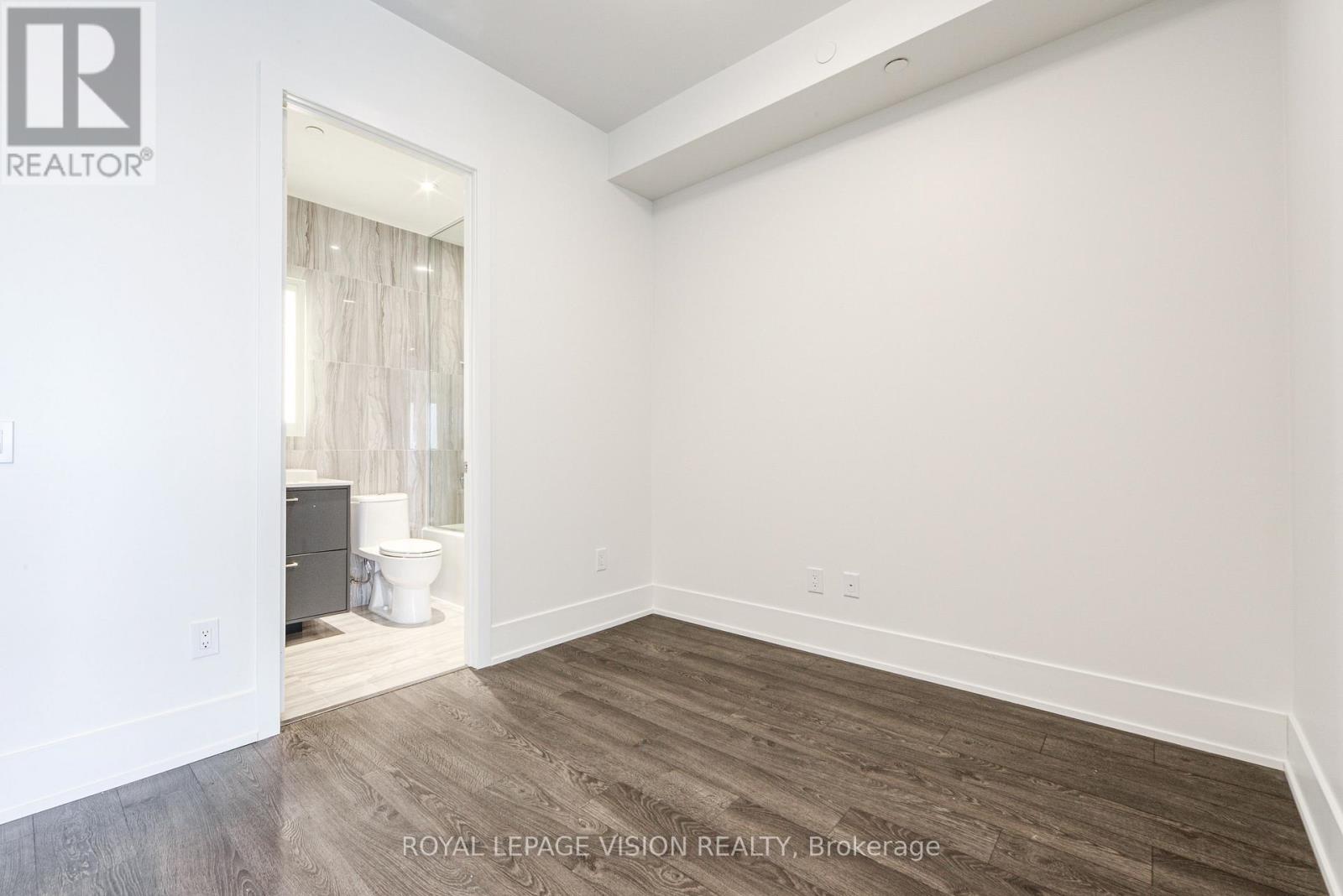 1902 - 480 Front Street W, Toronto, Ontario  M5V 0V6 - Photo 19 - C12791944