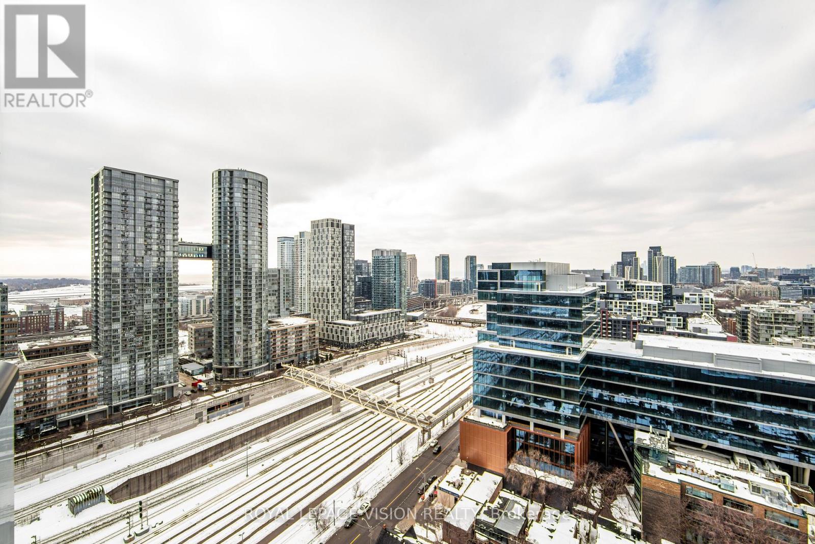 1902 - 480 Front Street W, Toronto, Ontario  M5V 0V6 - Photo 32 - C12791944