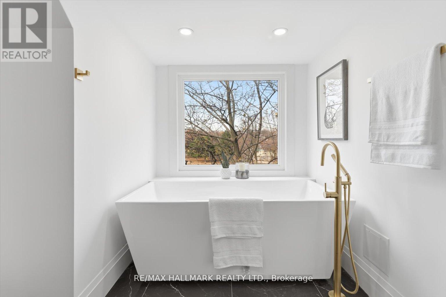 51 Withrow Avenue, Toronto, Ontario  M4K 1C8 - Photo 17 - E12791946