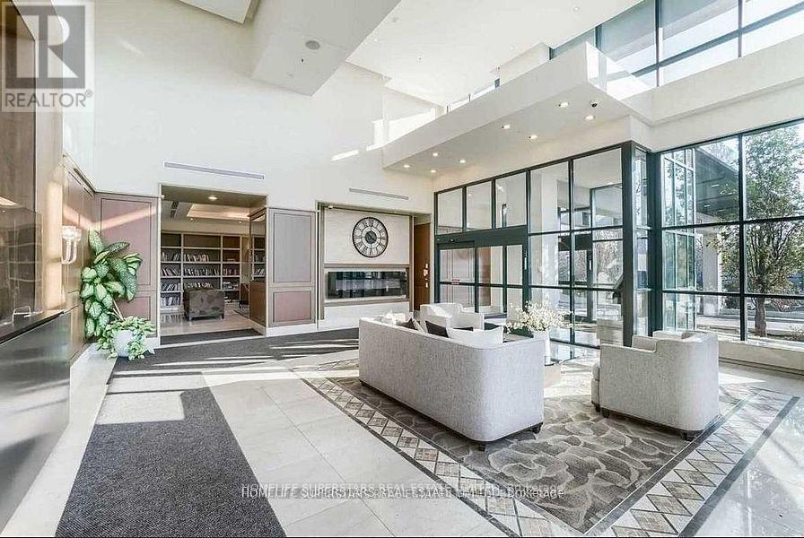 509 - 100 John Street, Brampton, Ontario  L6W 0A8 - Photo 6 - W12791940