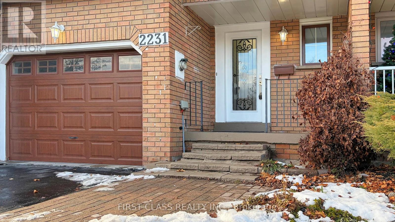 2231 Shipwright Road, Oakville, Ontario  L6M 3E2 - Photo 3 - W12791948