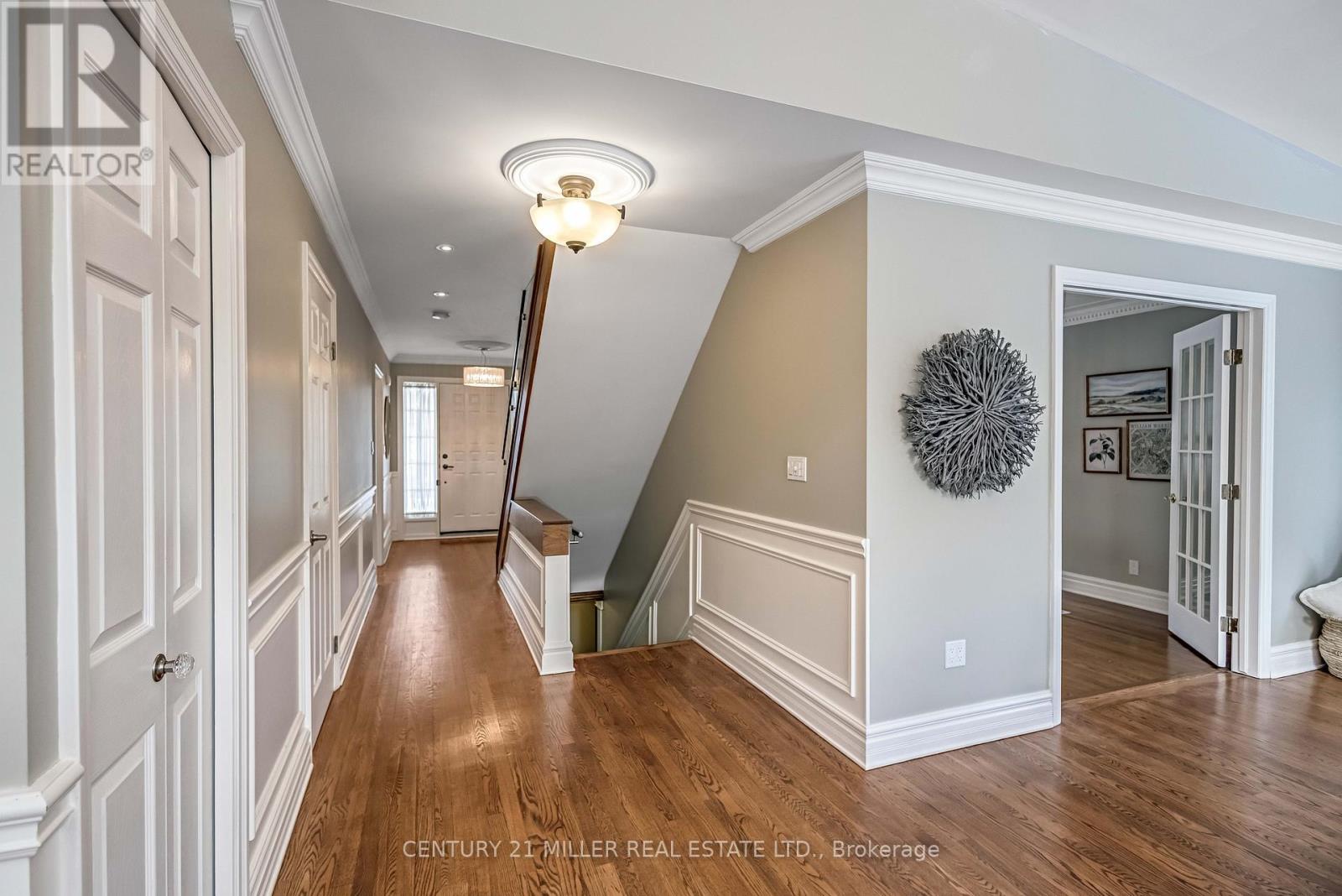 428 Hendrie Avenue, Burlington, Ontario  L7T 1E2 - Photo 12 - W12791954