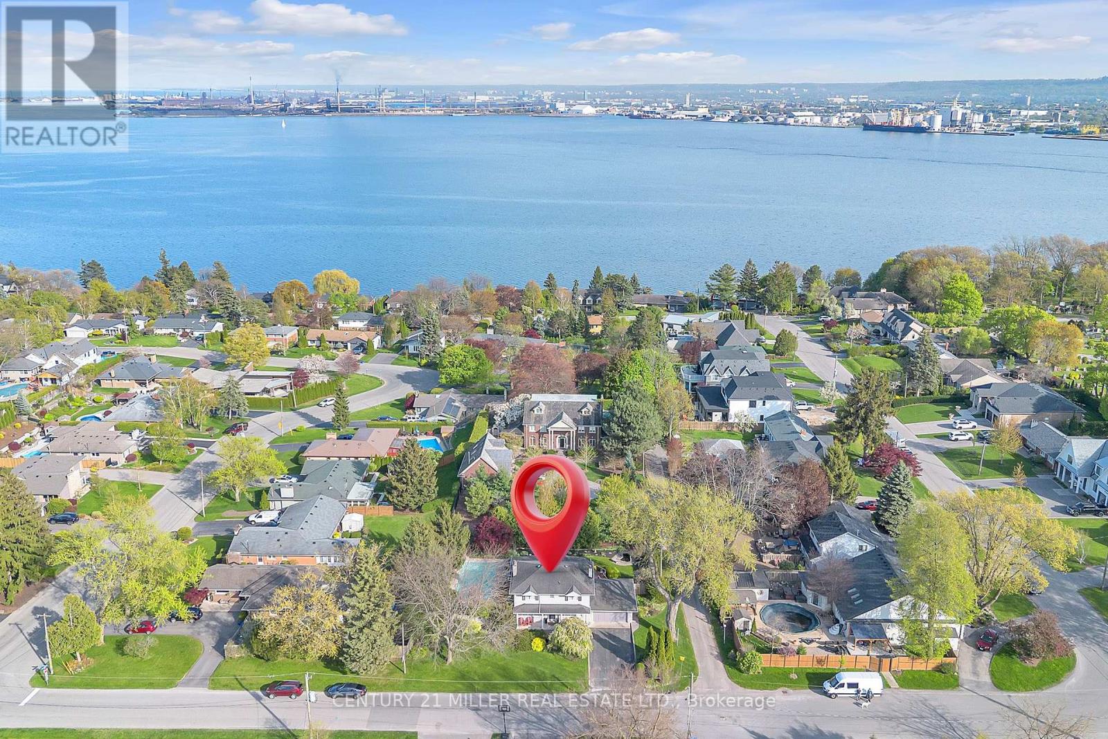 428 Hendrie Avenue, Burlington, Ontario  L7T 1E2 - Photo 31 - W12791954