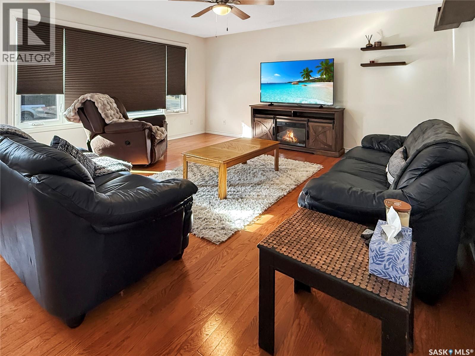 372 Hayes Drive, Swift Current, Saskatchewan  S9H 4H1 - Photo 7 - SK028600