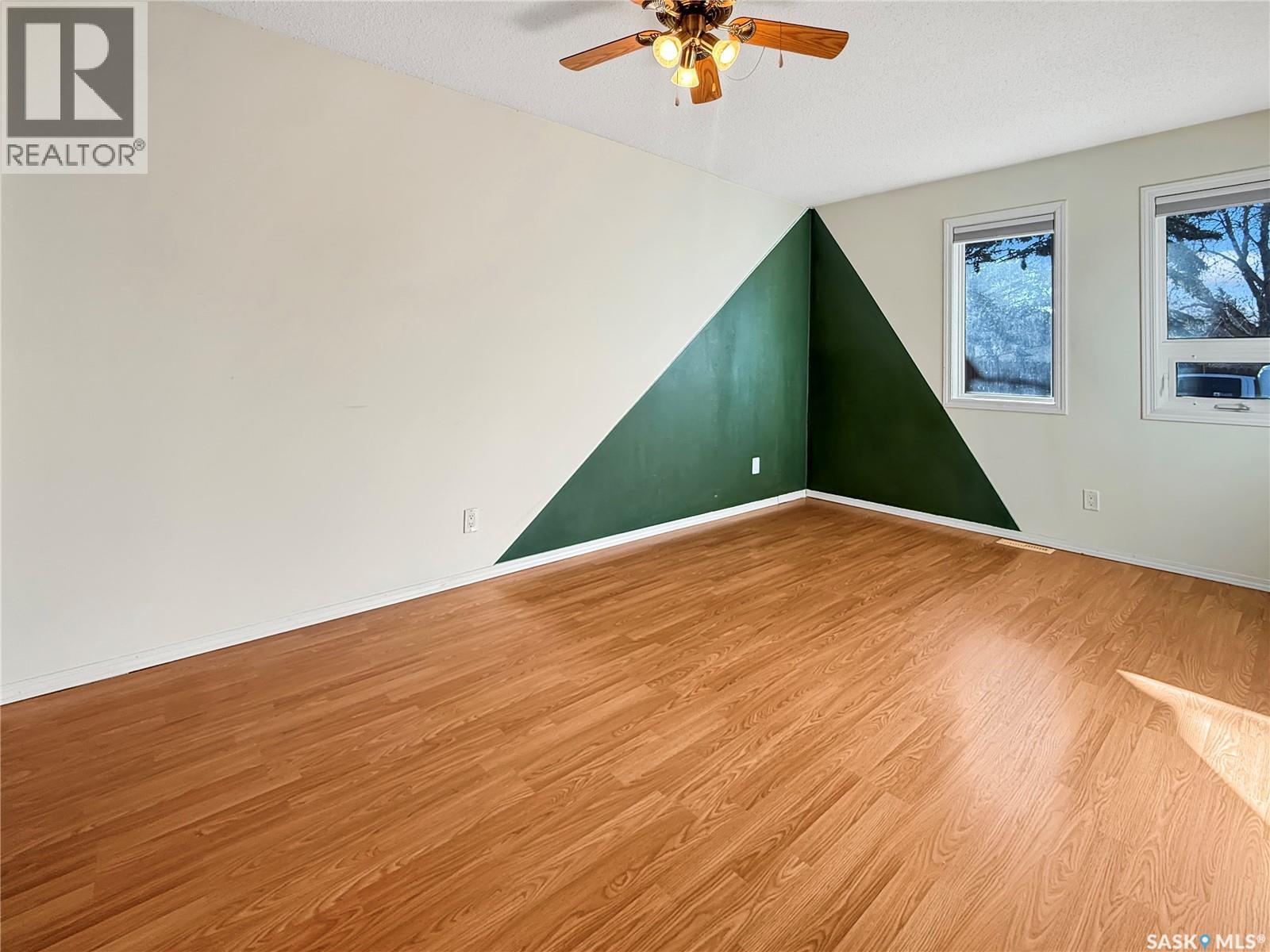 372 Hayes Drive, Swift Current, Saskatchewan  S9H 4H1 - Photo 15 - SK028600