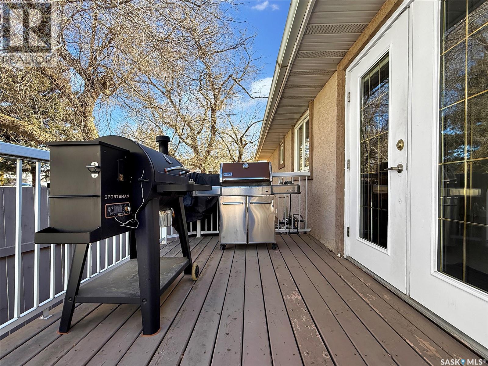 372 Hayes Drive, Swift Current, Saskatchewan  S9H 4H1 - Photo 24 - SK028600