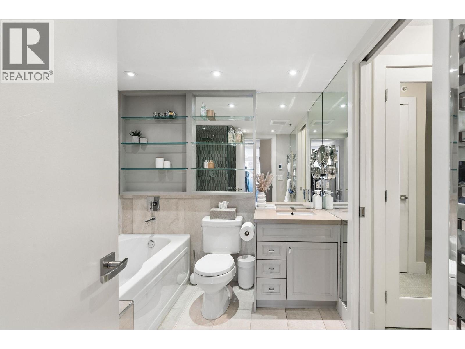 706 2137 W 10th Avenue, Vancouver, British Columbia  V6K 4W4 - Photo 22 - R3090183