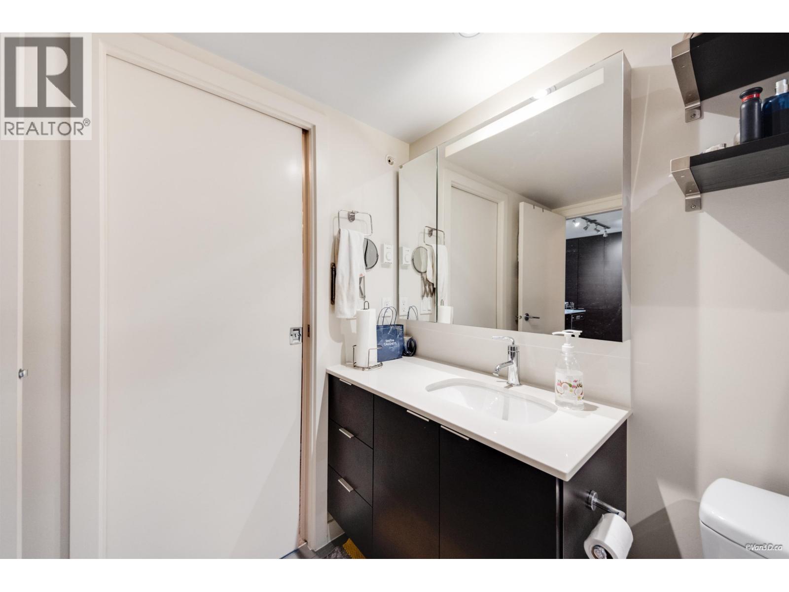 408 1673 Lloyd Avenue, North Vancouver, British Columbia  V7P 0A9 - Photo 17 - R3090186