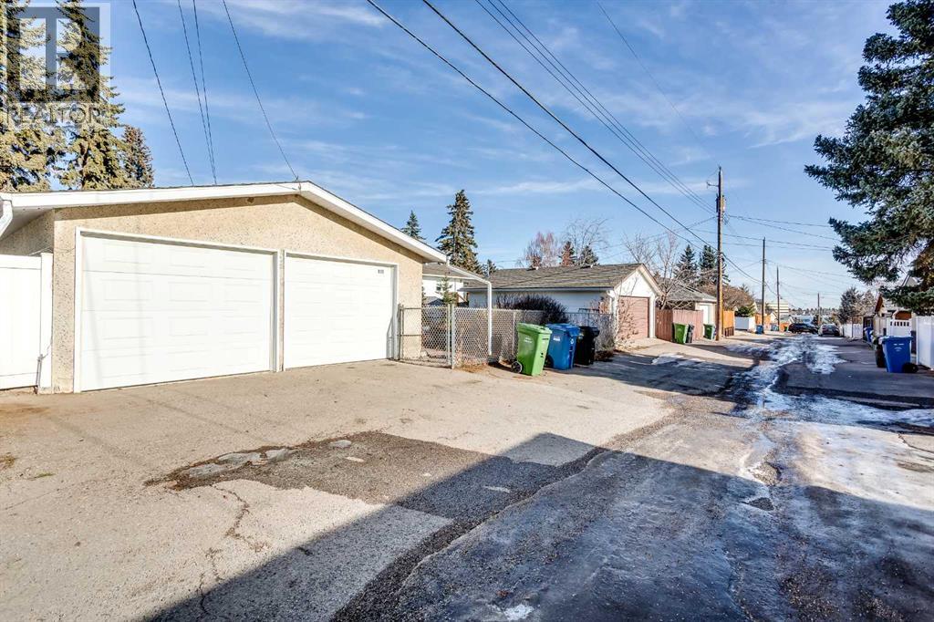 819 Seymour Avenue Sw, Calgary, Alberta  T2W 0N5 - Photo 2 - A2284941