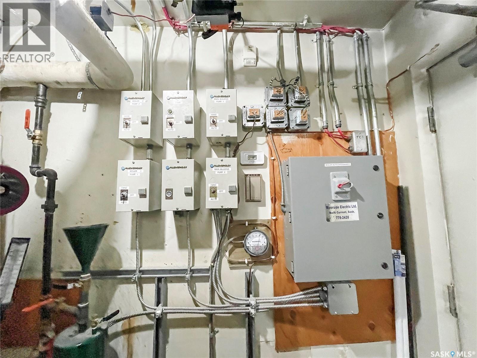 4361 Price Avenue, Gull Lake, Saskatchewan  S0N 1A0 - Photo 25 - SK028580