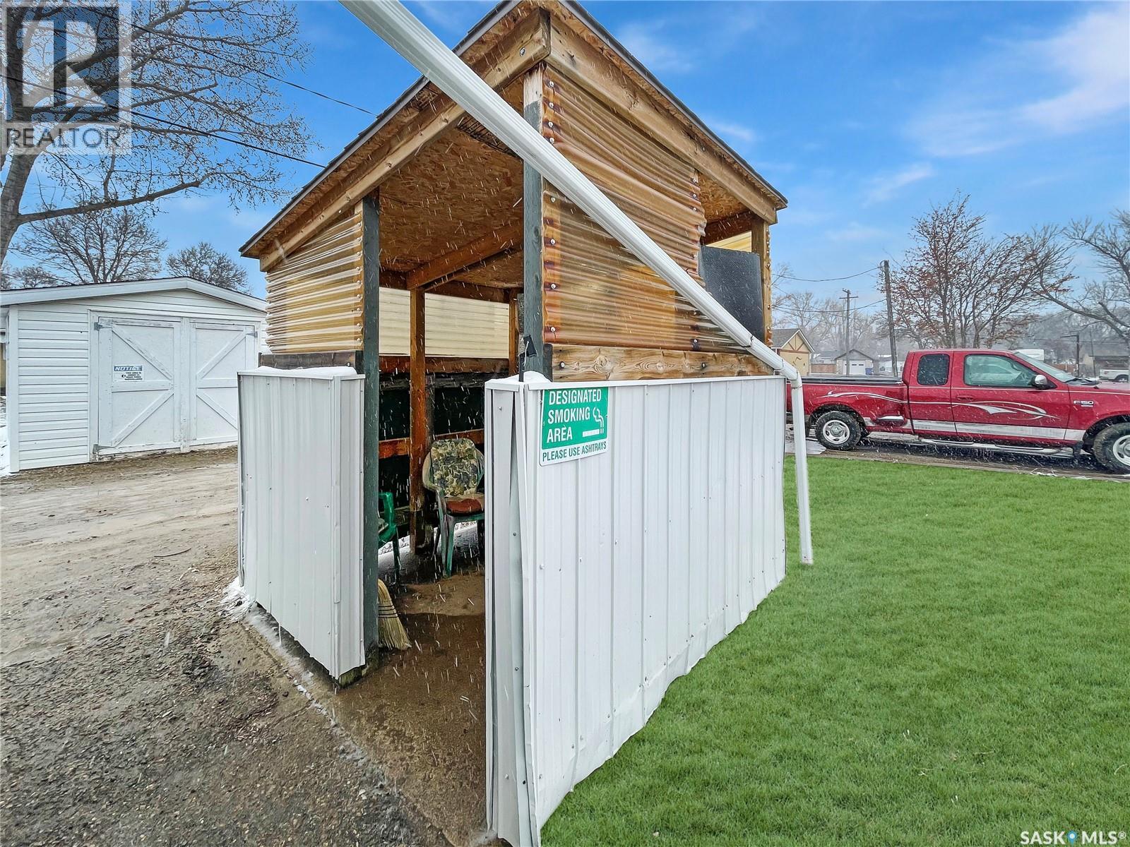 4361 Price Avenue, Gull Lake, Saskatchewan  S0N 1A0 - Photo 28 - SK028580