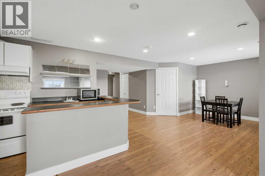 227 Panamount Circle Nw, Calgary, Alberta  T3K 0G9 - Photo 37 - A2279023