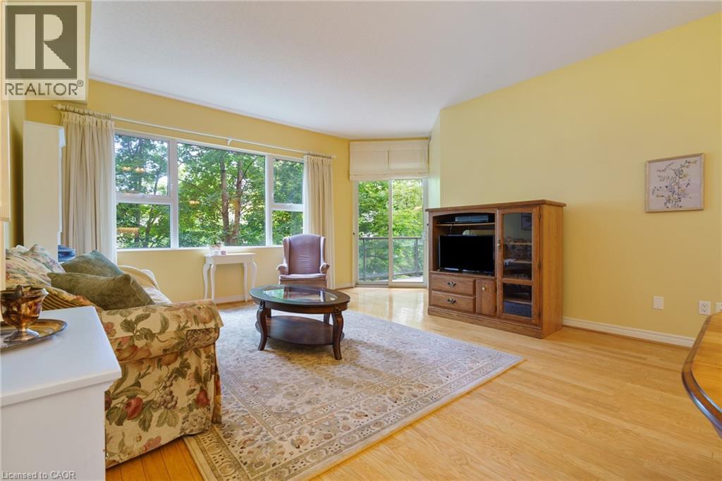 77 Governors Road Unit# 102, Dundas, Ontario  L9H 7N8 - Photo 9 - 40768551