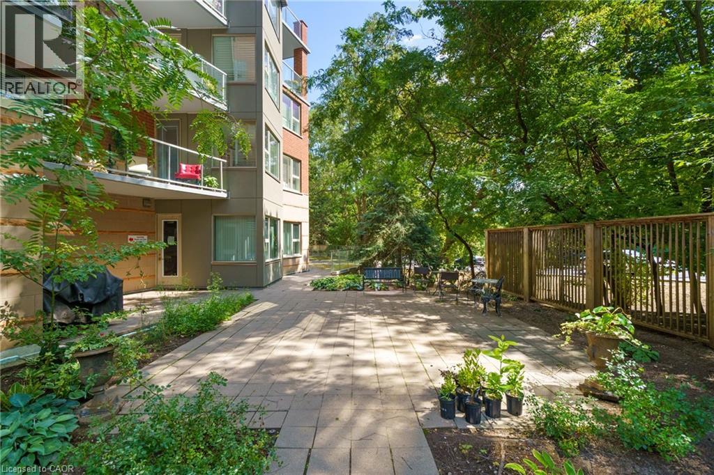 77 Governors Road Unit# 102, Dundas, Ontario  L9H 7N8 - Photo 39 - 40768551