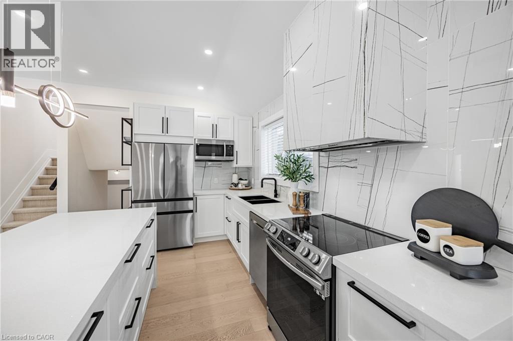 248 Wales Crescent, Oakville, Ontario  L6L 3X7 - Photo 11 - 40800975