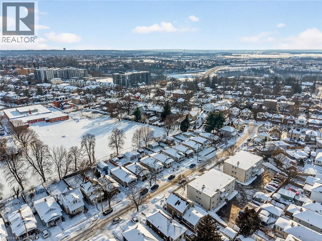 16 Louisa Street, St. Catharines, Ontario  L2R 2J6 - Photo 30 - 40802703