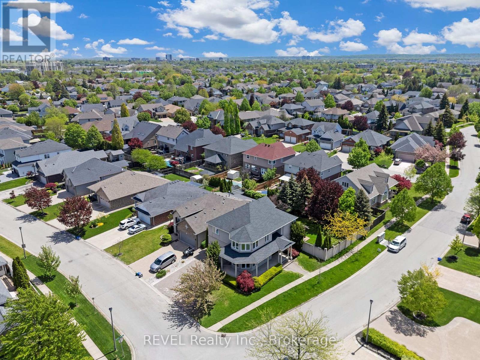 30 Maracay Way, St. Catharines, Ontario  L2W 1C4 - Photo 13 - X12791958