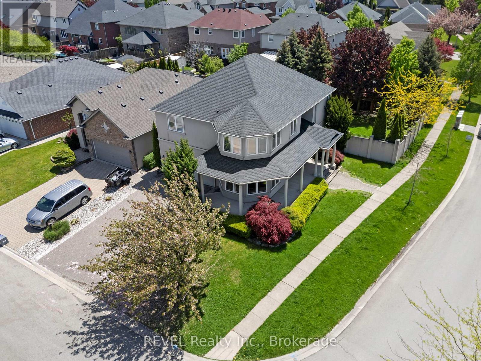 30 Maracay Way, St. Catharines, Ontario  L2W 1C4 - Photo 14 - X12791958