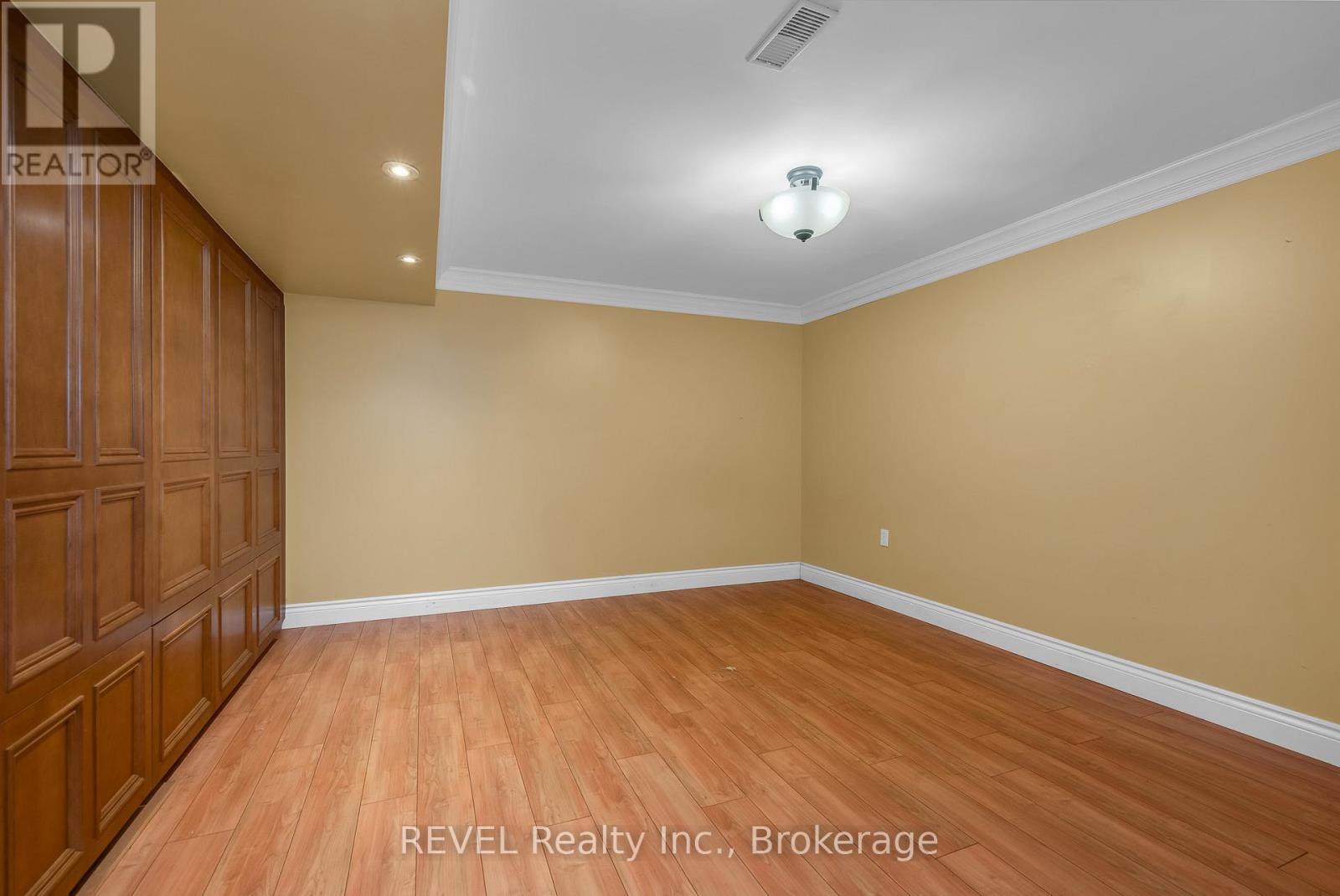 30 Maracay Way, St. Catharines, Ontario  L2W 1C4 - Photo 41 - X12791958