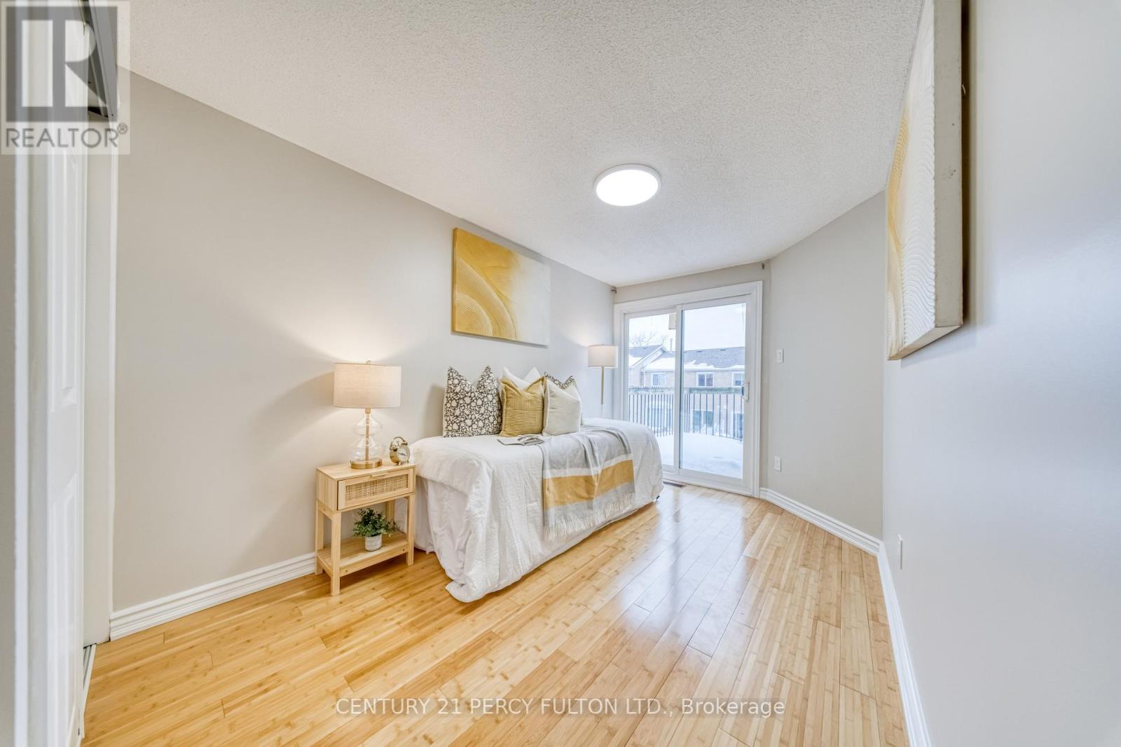 49 Moonlight Lane, Richmond Hill, Ontario  L4C 8K5 - Photo 16 - N12791960