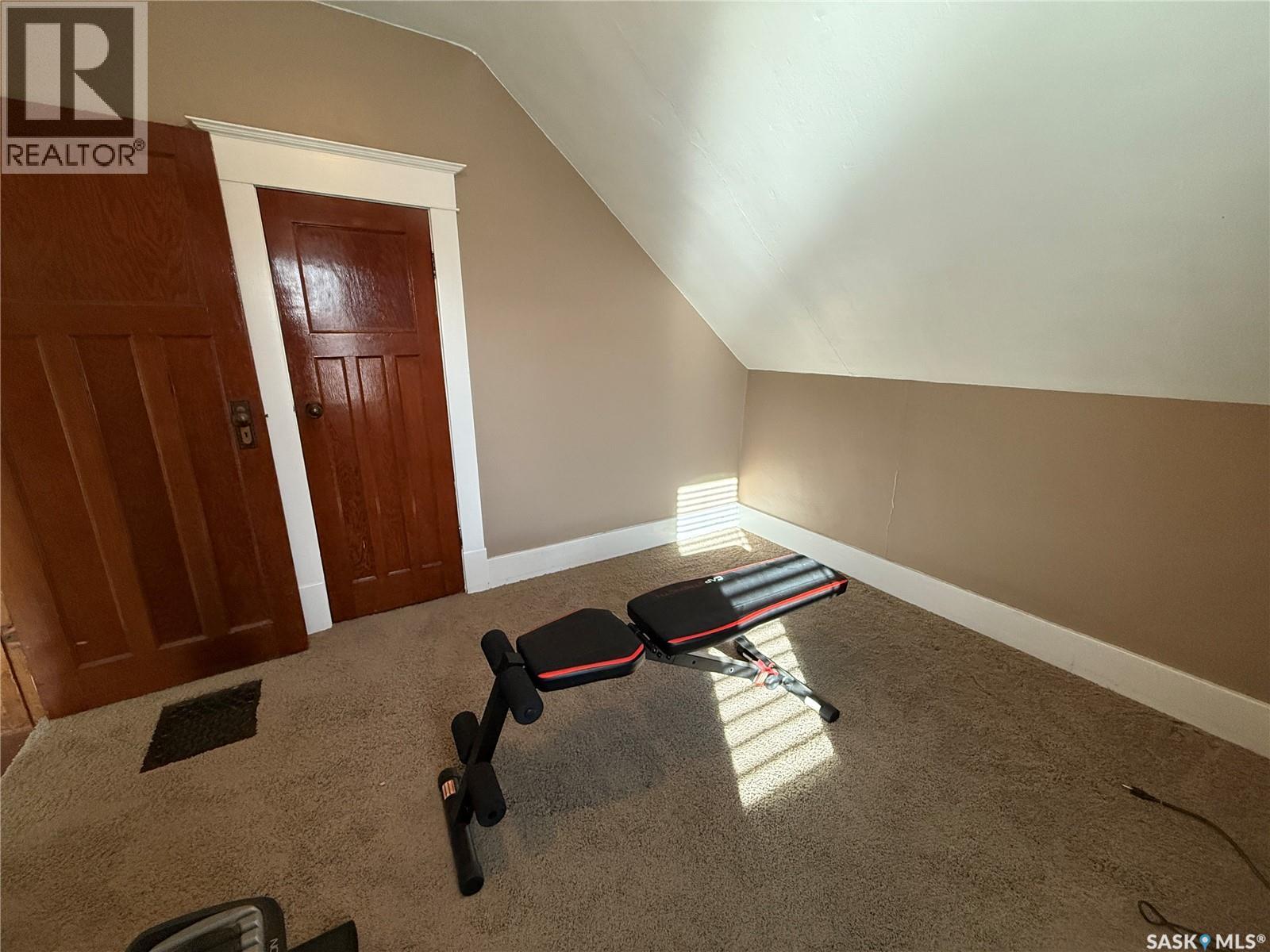 711 Luten Avenue, Radville, Saskatchewan  S0C 2G0 - Photo 19 - SK028654