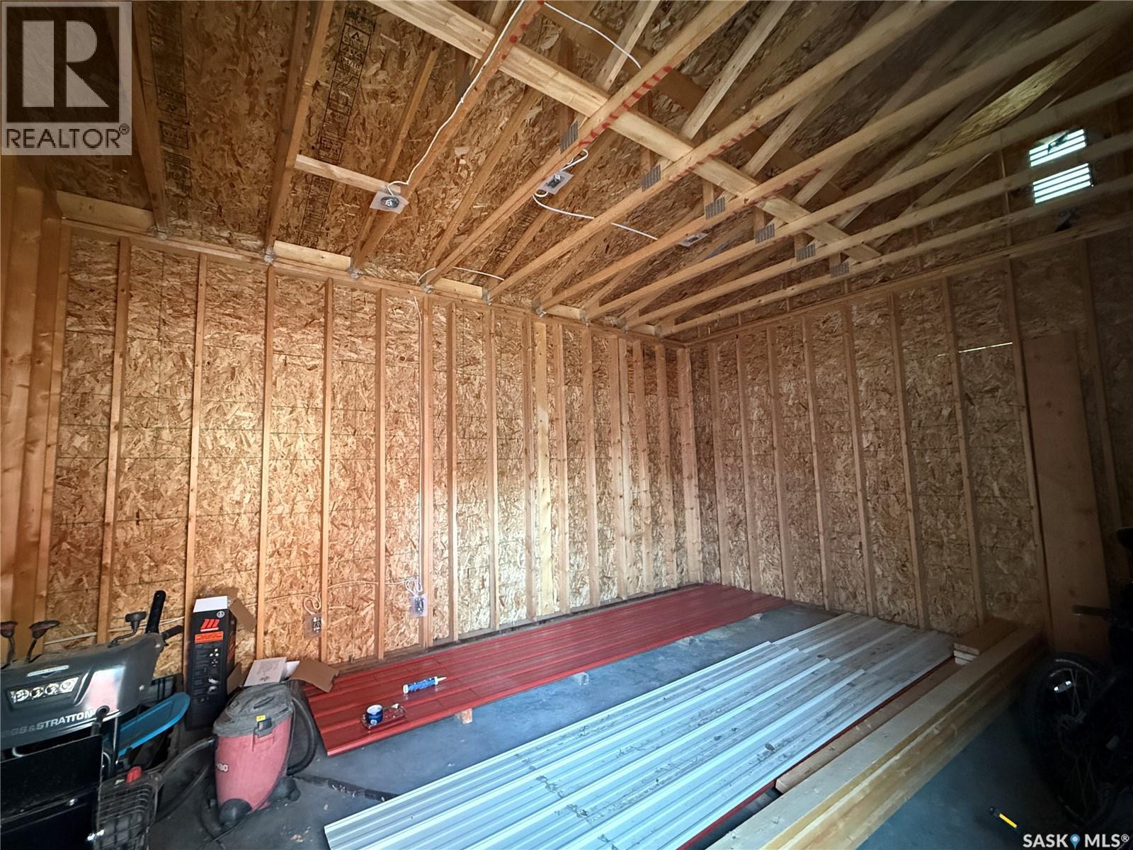 711 Luten Avenue, Radville, Saskatchewan  S0C 2G0 - Photo 31 - SK028654