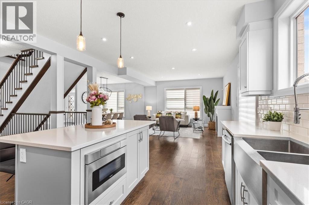 556 Mayapple Street, Waterloo, Ontario  N2V 0G2 - Photo 16 - 40785018