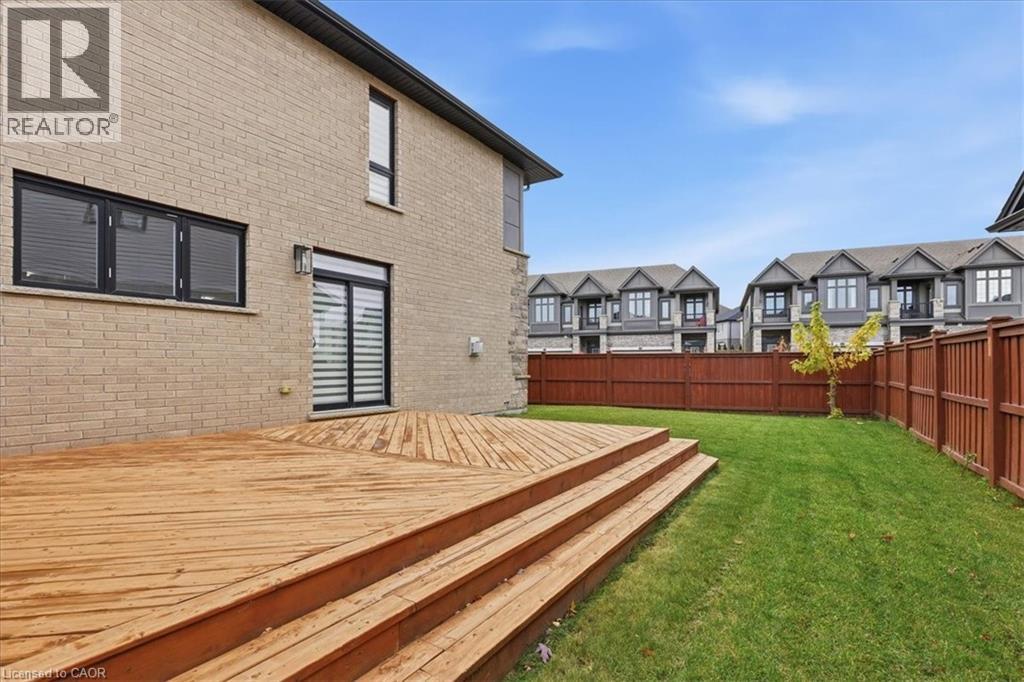 556 Mayapple Street, Waterloo, Ontario  N2V 0G2 - Photo 46 - 40785018