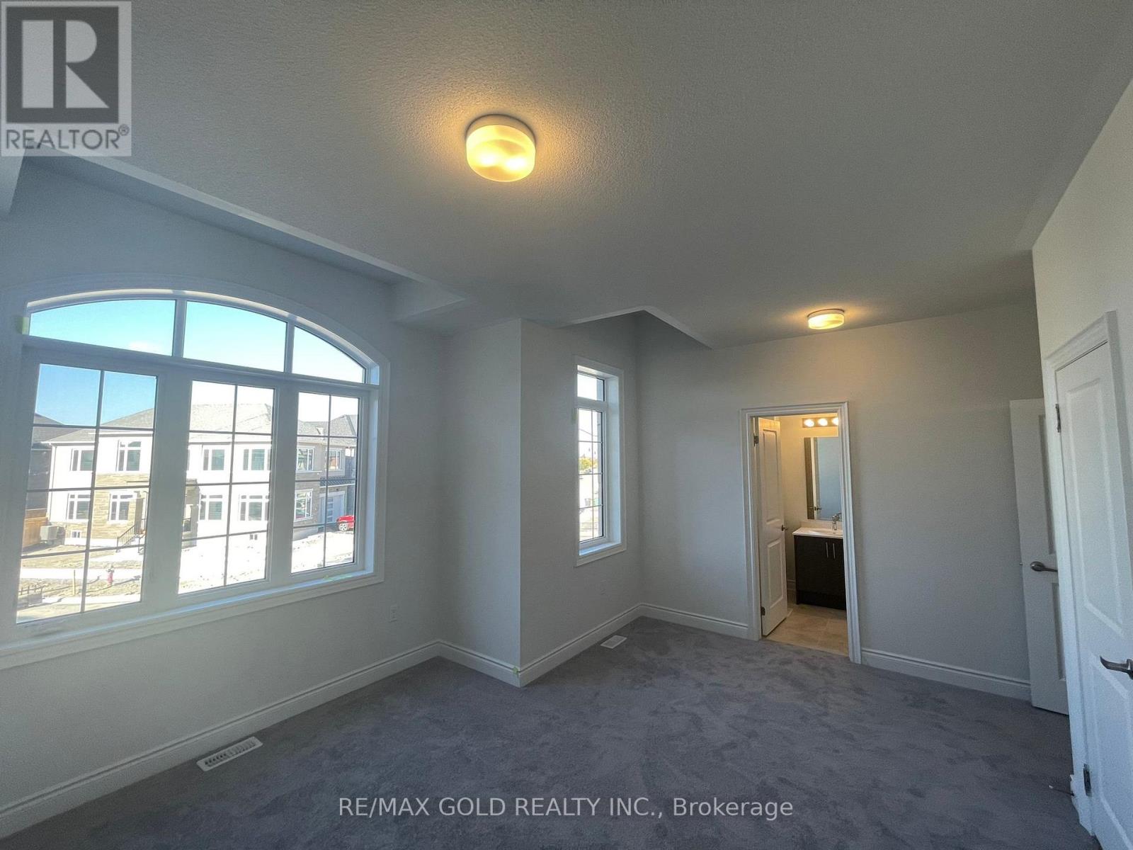 31 Dolomite Drive, Brampton, Ontario  L6P 4R6 - Photo 34 - W12791966