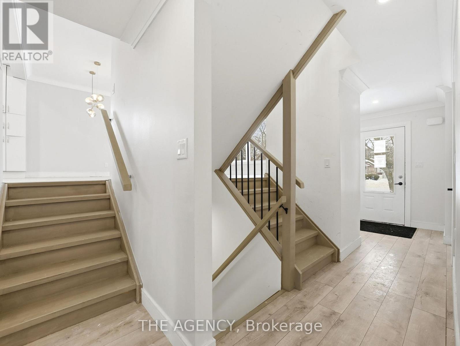 1236 Avonlea Road, Cambridge, Ontario  N3H 4Z8 - Photo 4 - X12791964