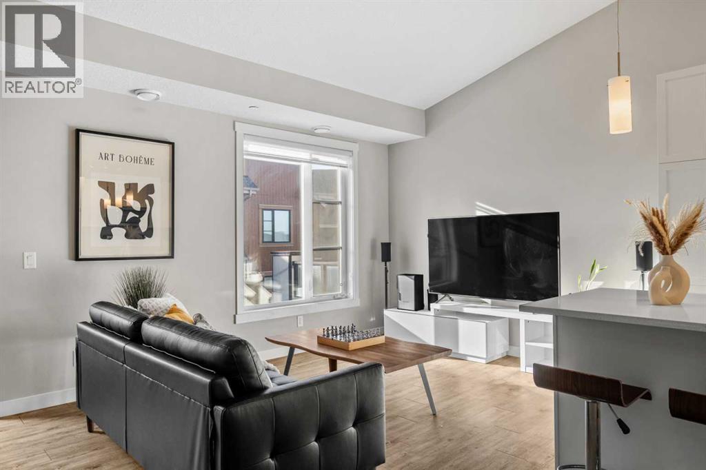 124 Livingston Common Ne, Calgary, Alberta  T3P 1K1 - Photo 5 - A2283824