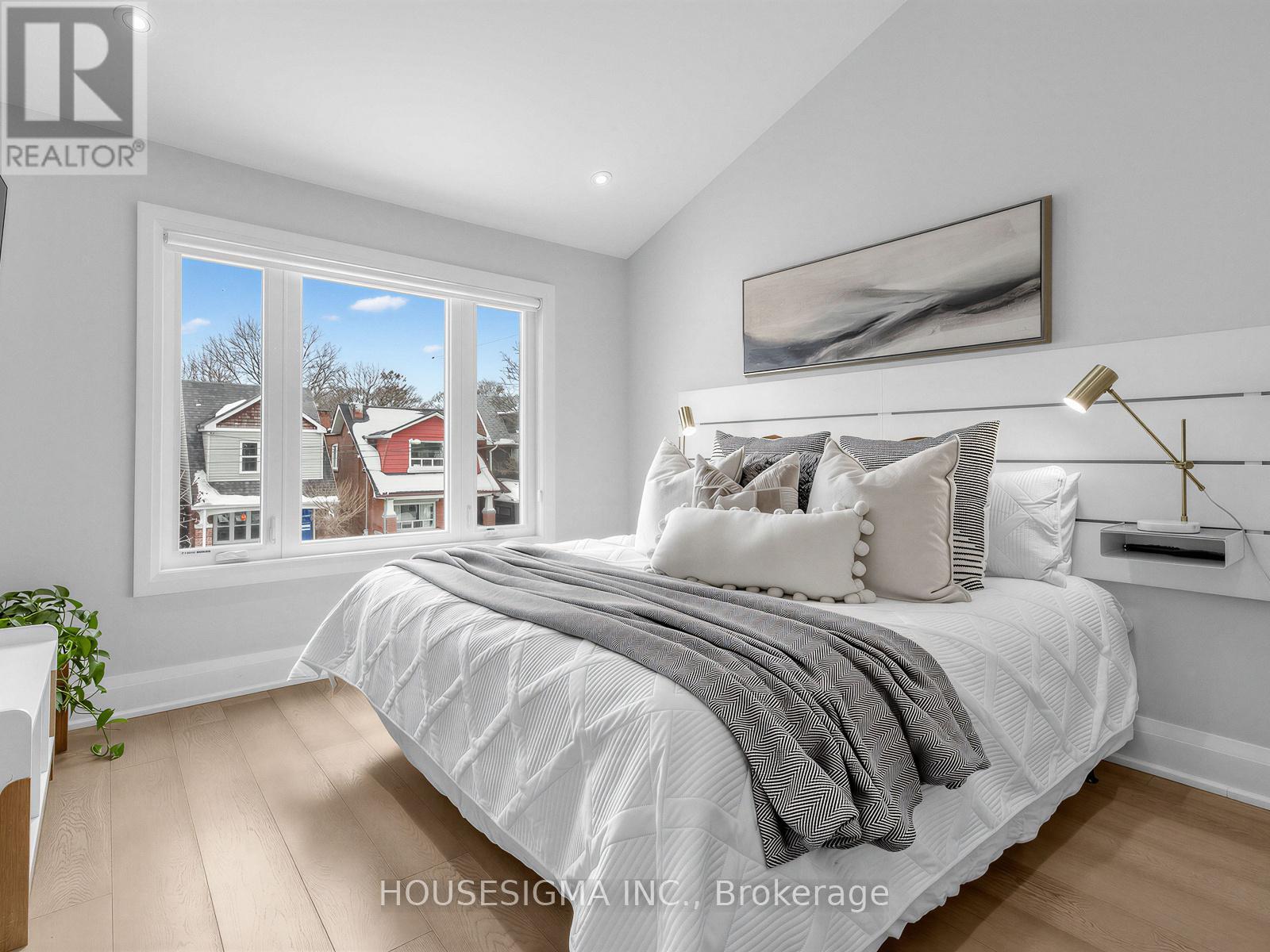 41 Kent Road, Toronto, Ontario  M4L 2X5 - Photo 15 - E12791978