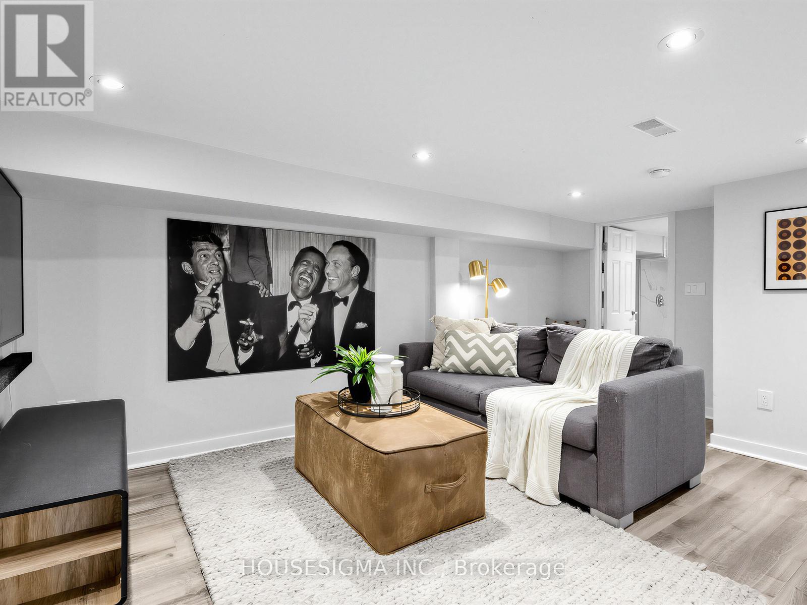 41 Kent Road, Toronto, Ontario  M4L 2X5 - Photo 24 - E12791978