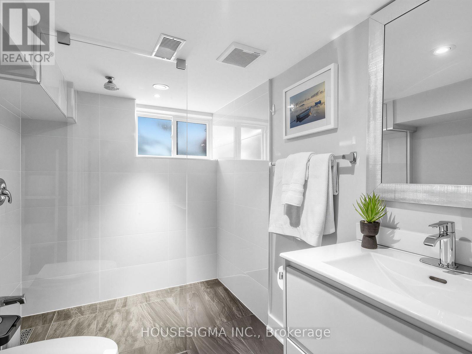 41 Kent Road, Toronto, Ontario  M4L 2X5 - Photo 28 - E12791978